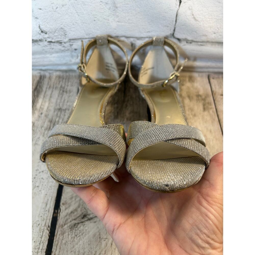 KELLY & KATIE Women’s Gold Sparkle Ankle Strap Heels / Size: 6 - Picture 10 of 14